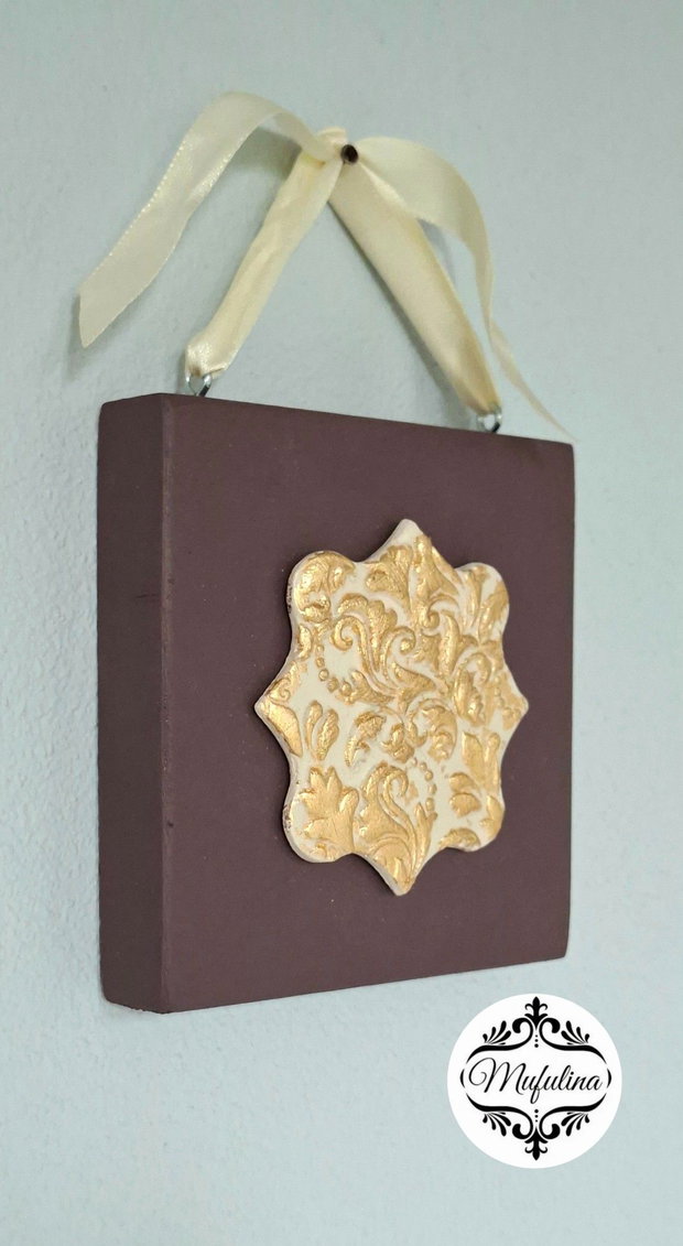 Decoratiune de perete