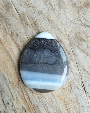 Cabochon opal albastru, 31x25x5 mm