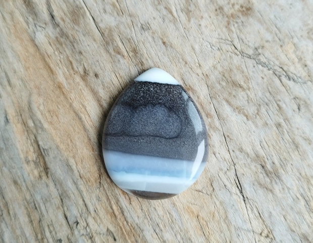 Cabochon opal albastru, 31x25x5 mm
