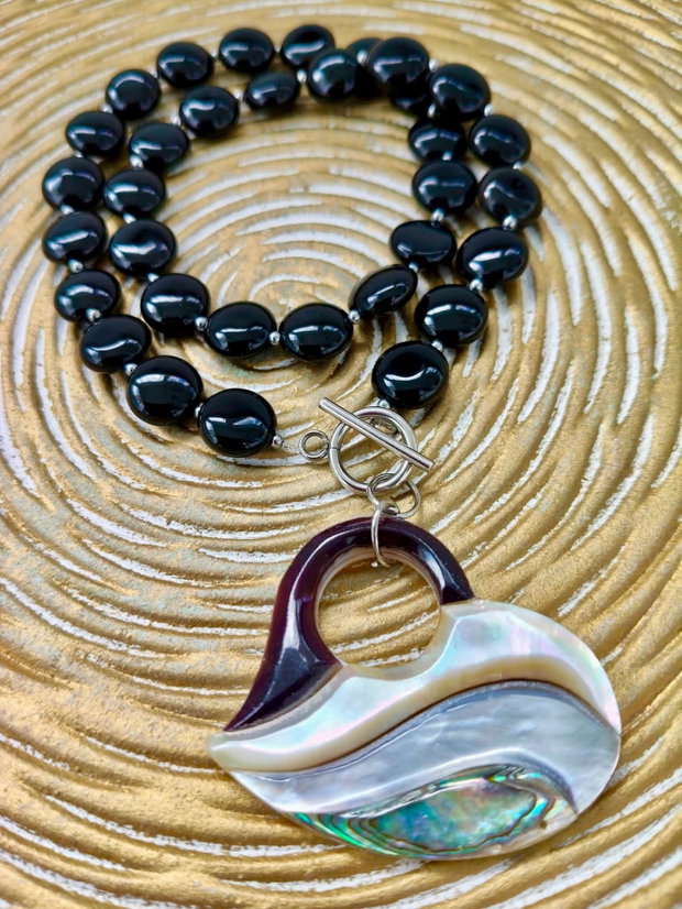 Colier onix negru & inima sidef Paua Shell