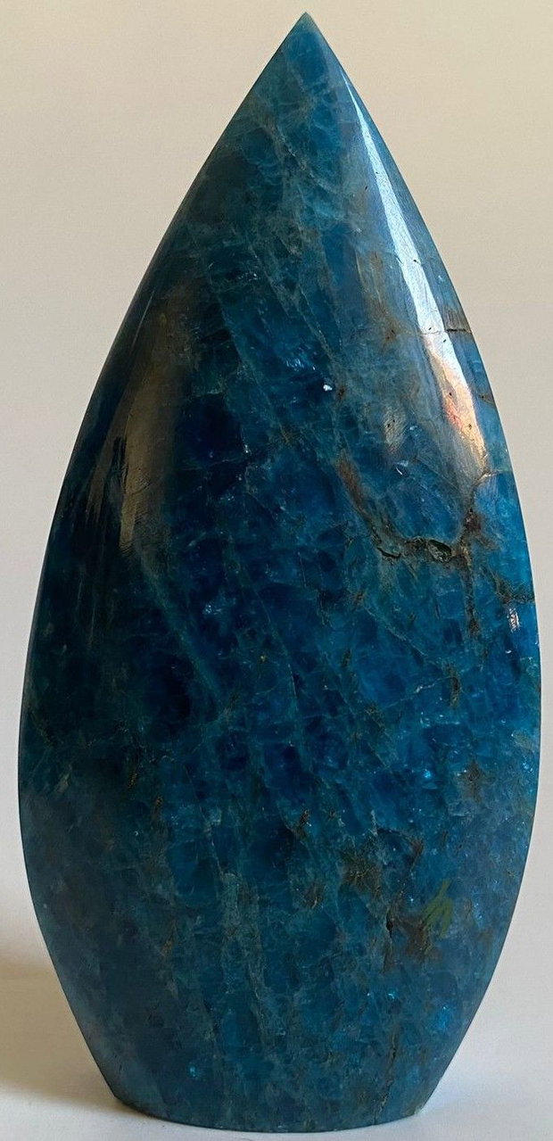 Apatit - Sculptura piatra semipretioasa