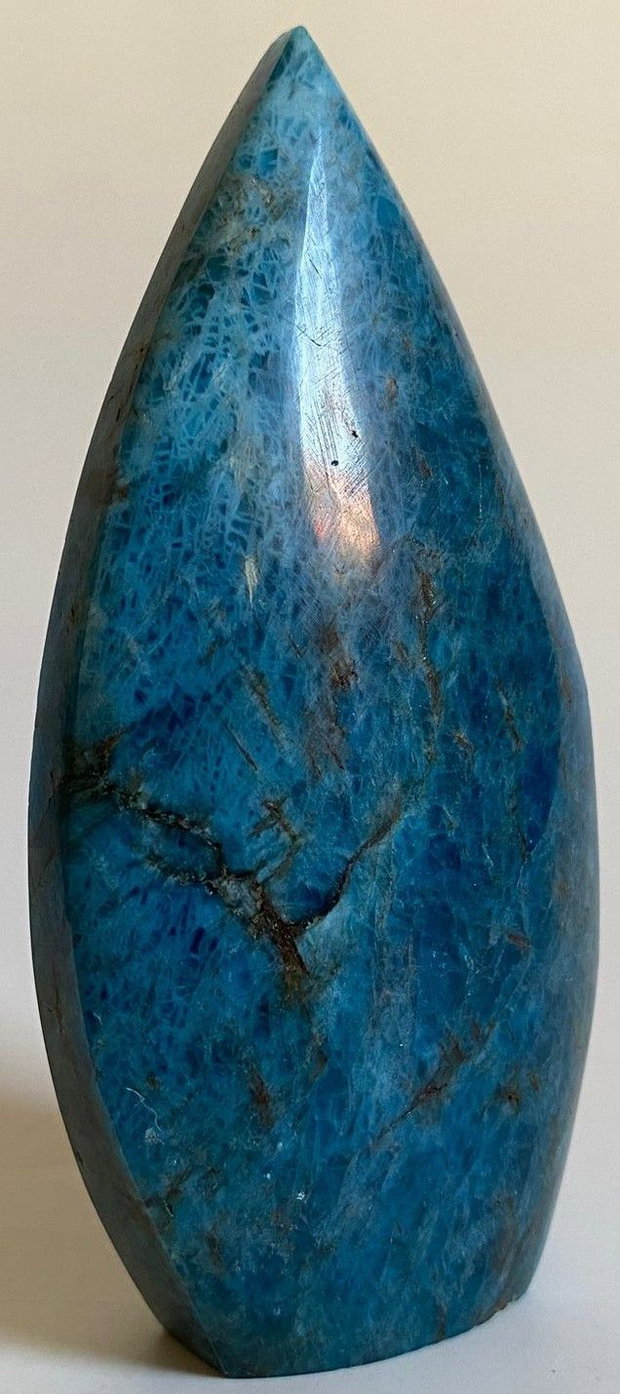Apatit - Sculptura piatra semipretioasa