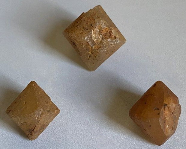 Cuart Beta - Set Pietre Brute