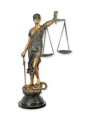 Justitia-statueta din bronz cu soclu din marmura