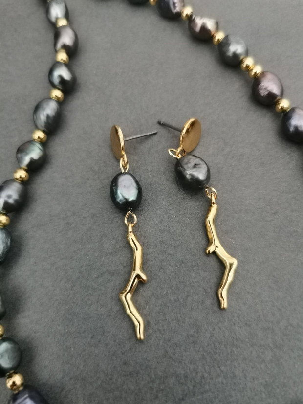 Set colier si cercei din perle de cultura CP44 CZ58