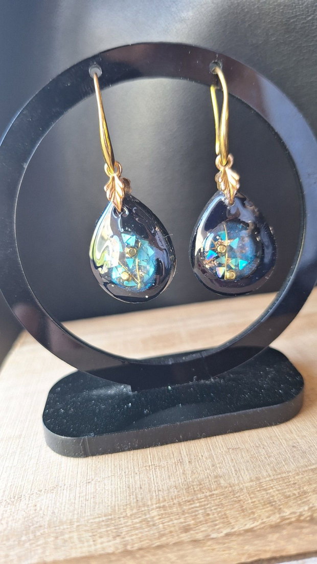 Cercei eleganți handmade Cosmic Drop