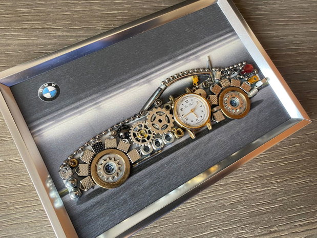 Masina model BMW Cod M 708・Cadouri barbati・Colaj auto de colecție・Decoratiune punk birou