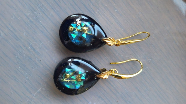 Cercei eleganți handmade Cosmic Drop