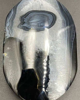 Agat Negru - Palm Stone piatra semipretioasa