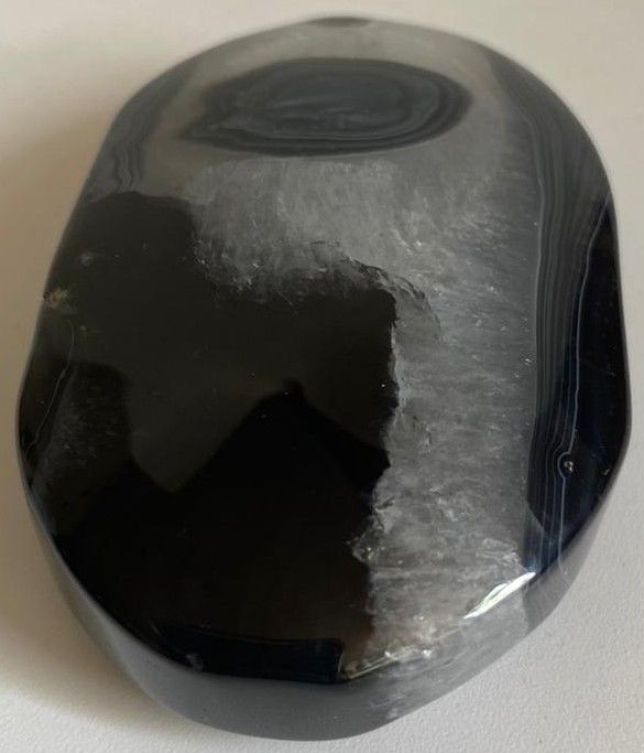 Agat Negru - Palm Stone piatra semipretioasa