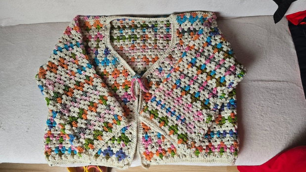 Cardigan Granny Square Multicolor Oversized, model unicat handmade