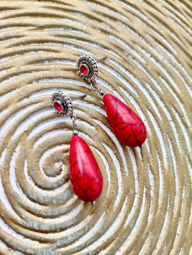 Cercei howlit rosu & cristale swarovski
