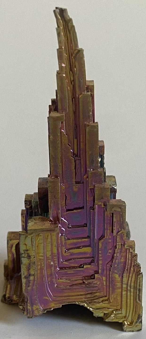 Bismut - Specimen piramidal