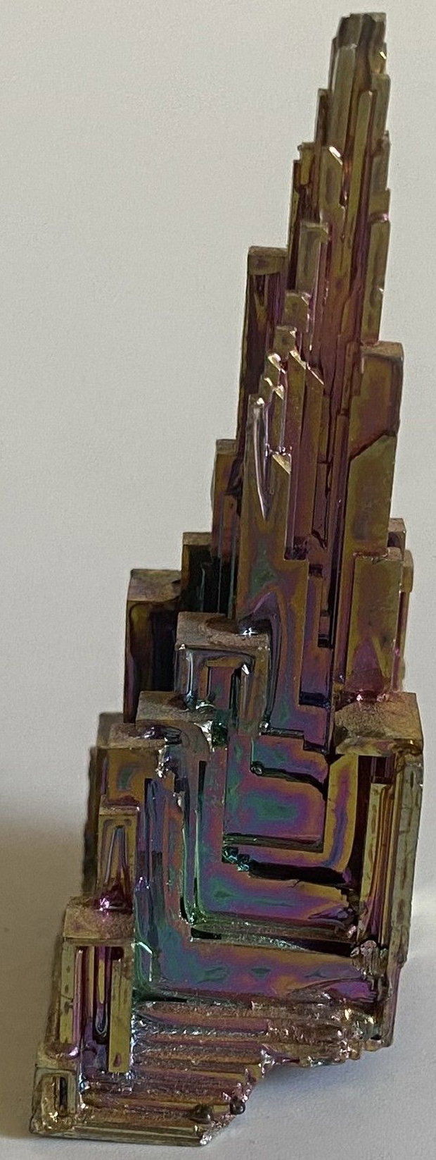 Bismut - Specimen piramidal