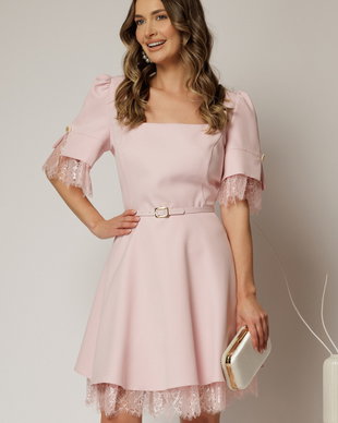 Rochie DY Fashion scurta roz pal cu dantela la fusta si maneci