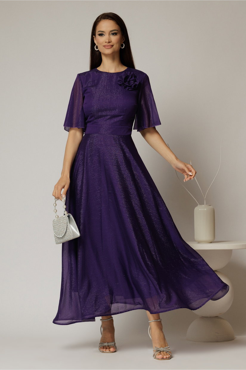 Rochie DY Fashion lunga mov din voal cu fir lurex in clos cu accesoriu la bust
