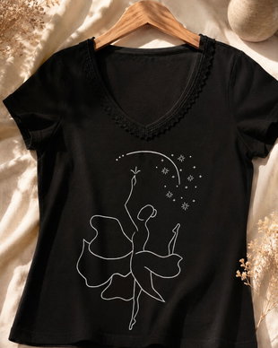 Tricou Dansatoarea Celestă Pictat Manual Unicat