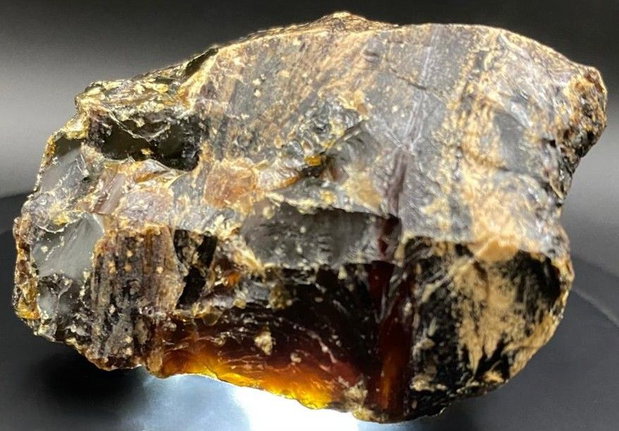 Chihlimbar (Ambra) - Specimen piatra bruta
