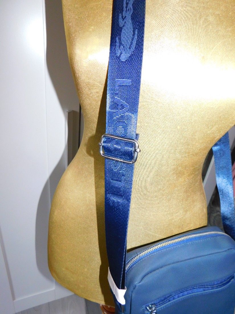 LACOSTE,  geanta crossover unisex, bleumarin,  2 buzunare , noua