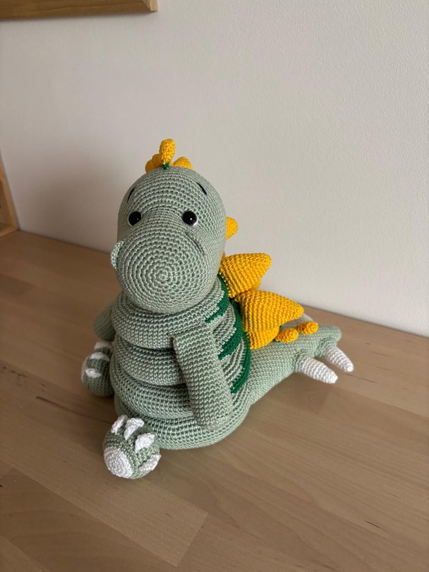 Dinozaur crosetat