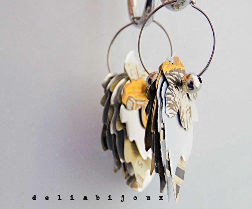 Cercei statement handmade unicat - doze aluminiu reciclate - frunze și flori suprapuse (cod1439)