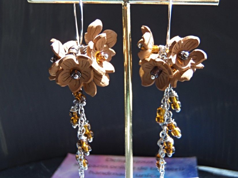 Cercei Handmade Flori de Toamnă din Foamiran, Mărgele de Nisip și Cercuri Inox, Cadou Femei (cod1442)