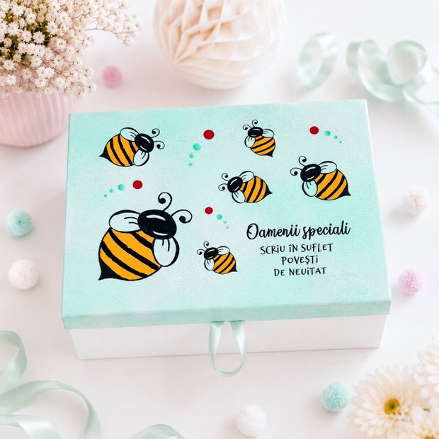 Cutie bijuterii albinute pictata manual personalizata cu mesaj