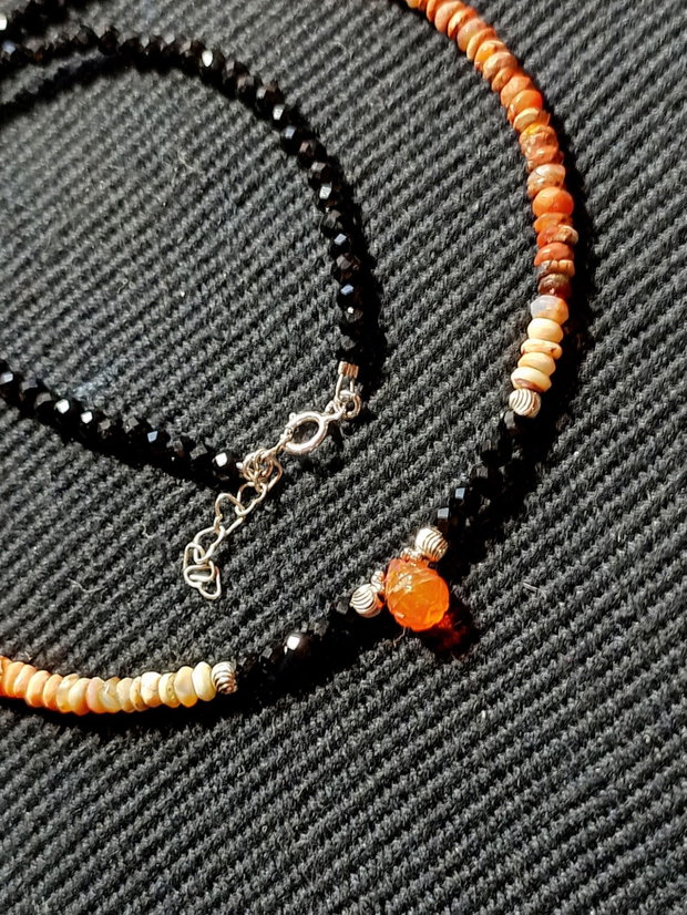 Colier argint opal de foc mexican opal de foc etiopian picatura gravata spinel gradient degrade contrastant minimalist boho chic trendy
