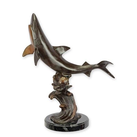 Rechin-statueta din bronz cu soclu din marmura