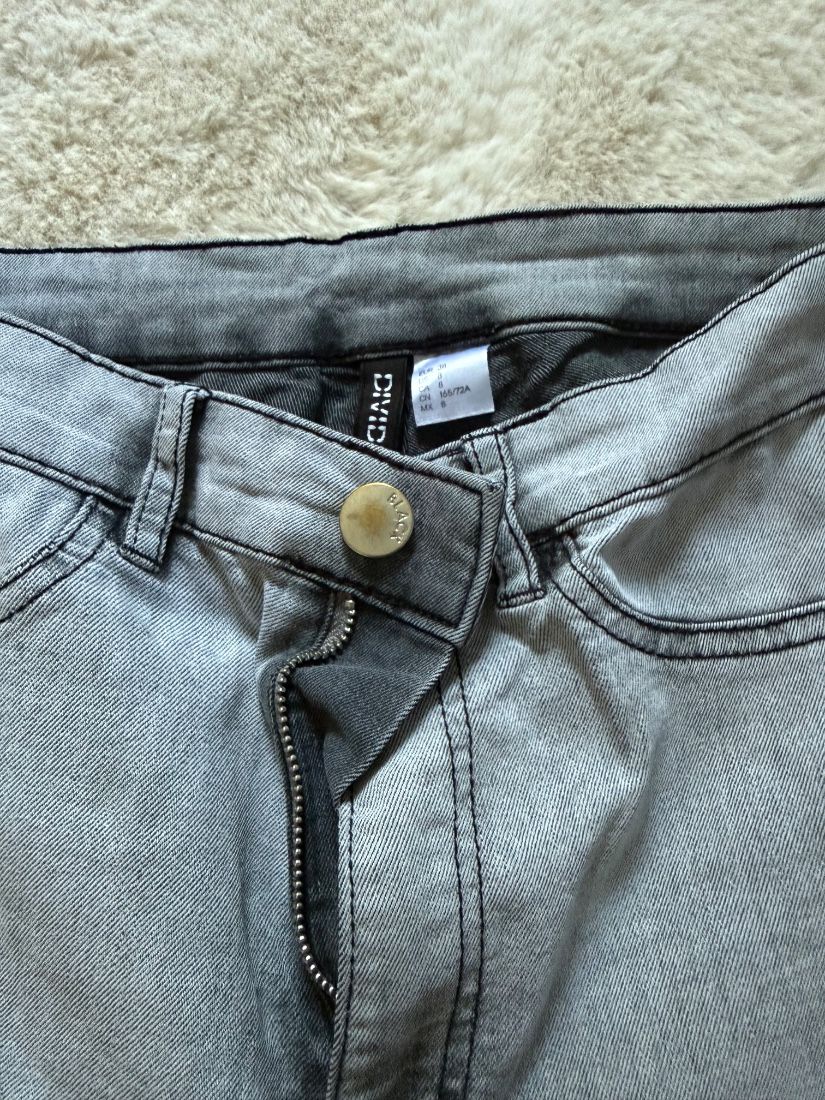 Blugi gri H&M