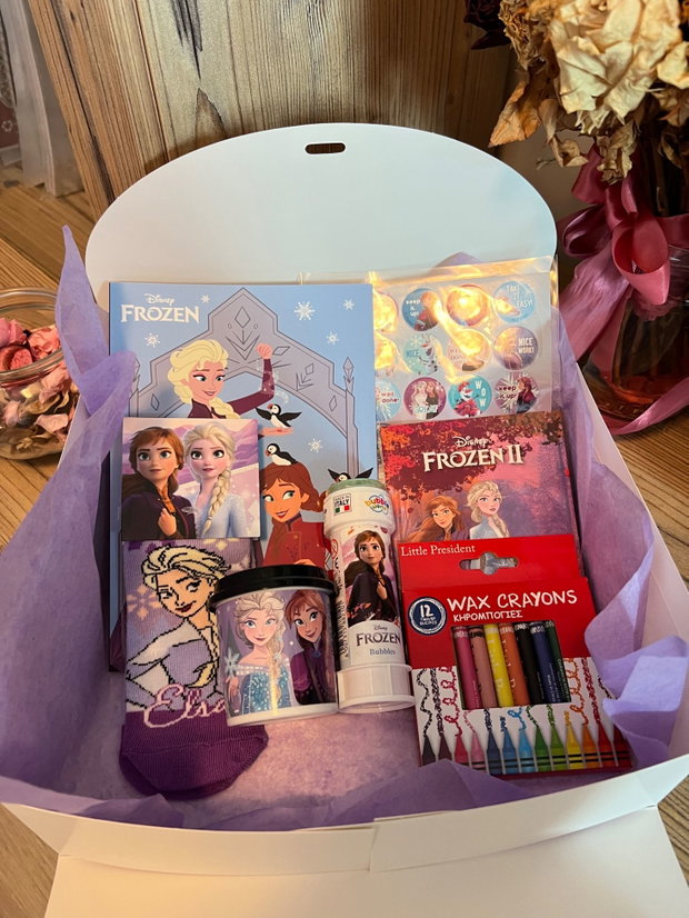 cadou Disney Frozen pentru copii ambalat manual | GeorginaGrace