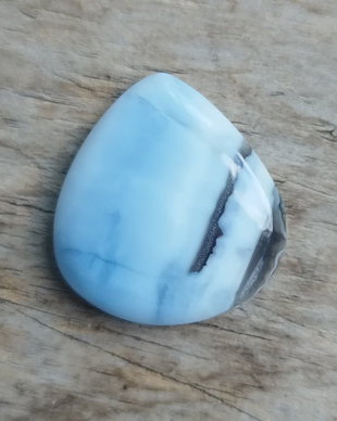 Cabochon opal albastru, 28x26x6.5 mm