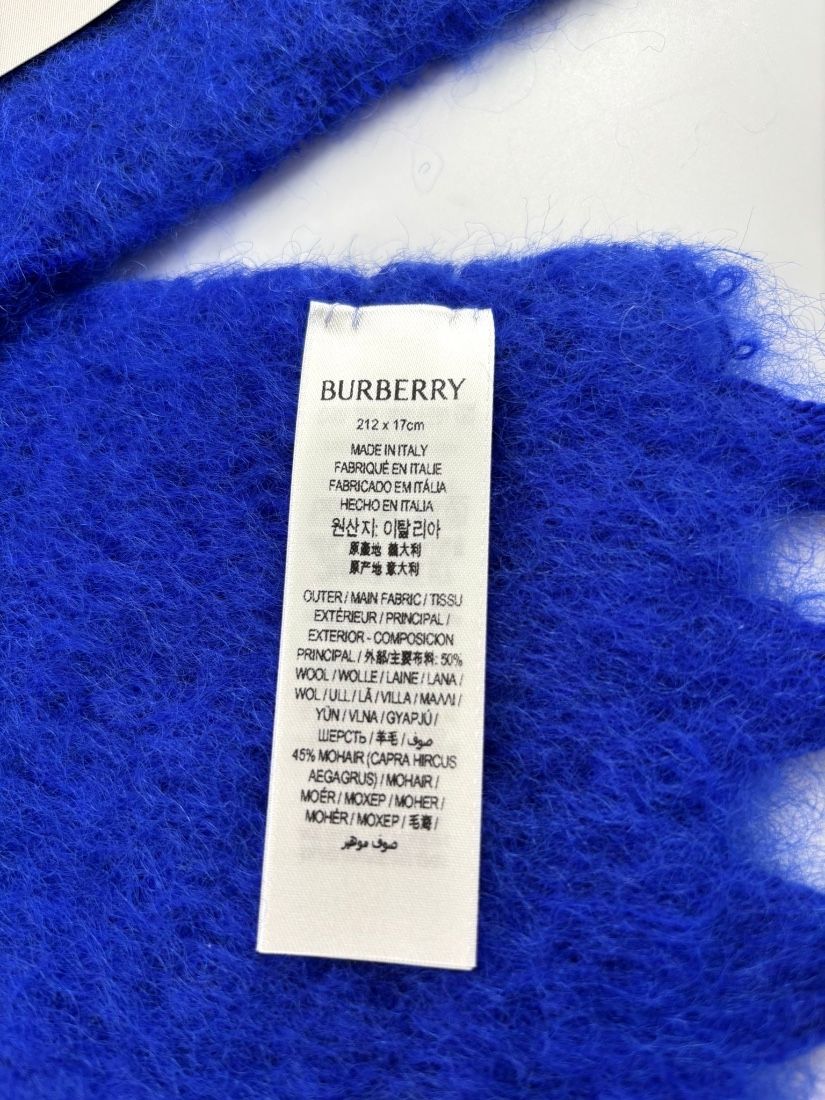Burberry Wool stole