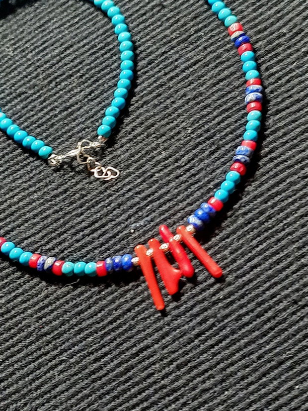 Rezervat Colier argint coral lapis lazuli turcoaz reconstruit minimalist boho chic multicolor trendy