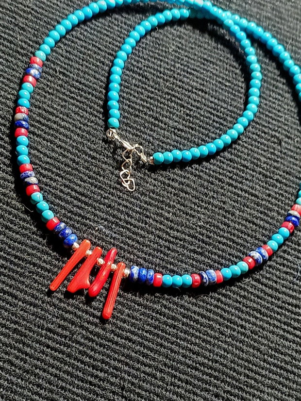 Rezervat Colier argint coral lapis lazuli turcoaz reconstruit minimalist boho chic multicolor trendy