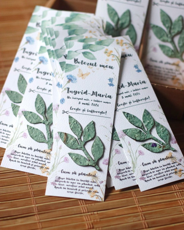 Marturie plantabila - semn de carte - frunzulite din hartie plantabila cu seminte si petale de flori