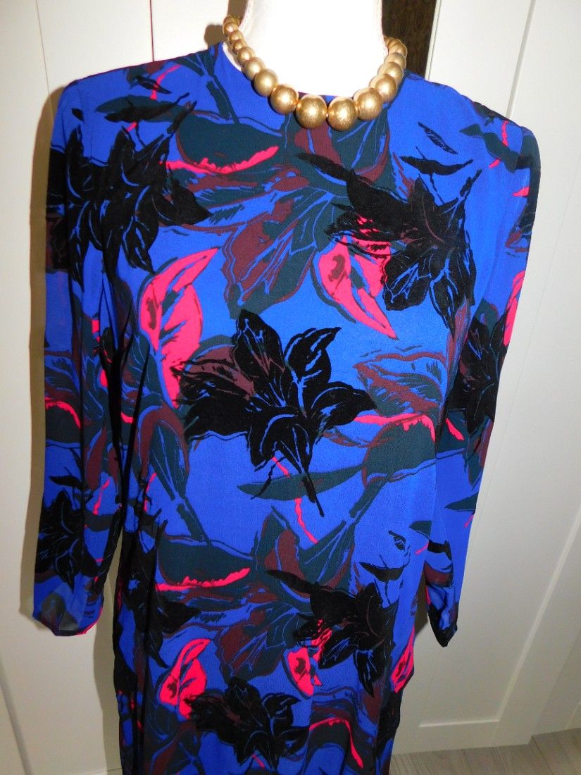 Brandul danez YAS, rochie noua , S ,spectaculoasa, etichete atasate