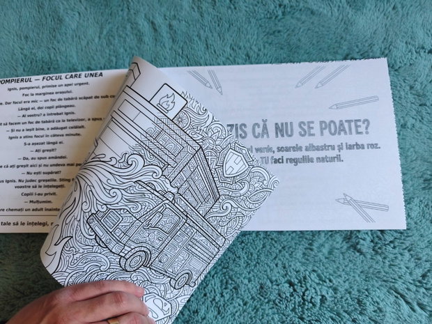Carte de colorat - Lumea Blocurilor - Colorăm Împreună