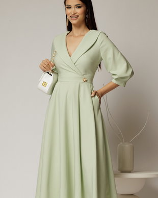 Rochie office de ocazie din stofa verde fistic cu bust petrecut si rever