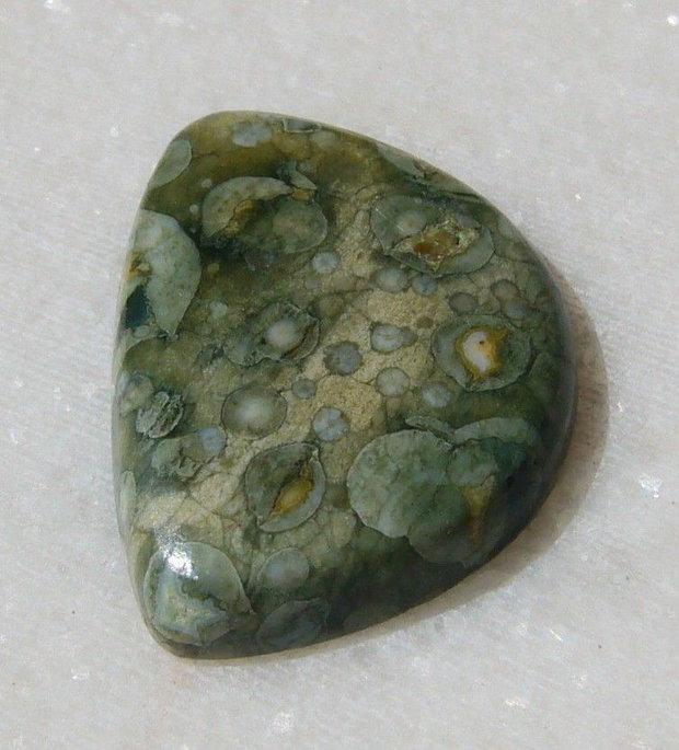 Cabochon rhyolite aprox 27.5x20x5 mm