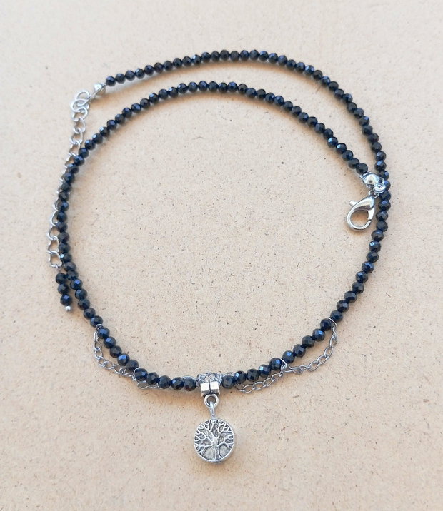 Colier spinel negru