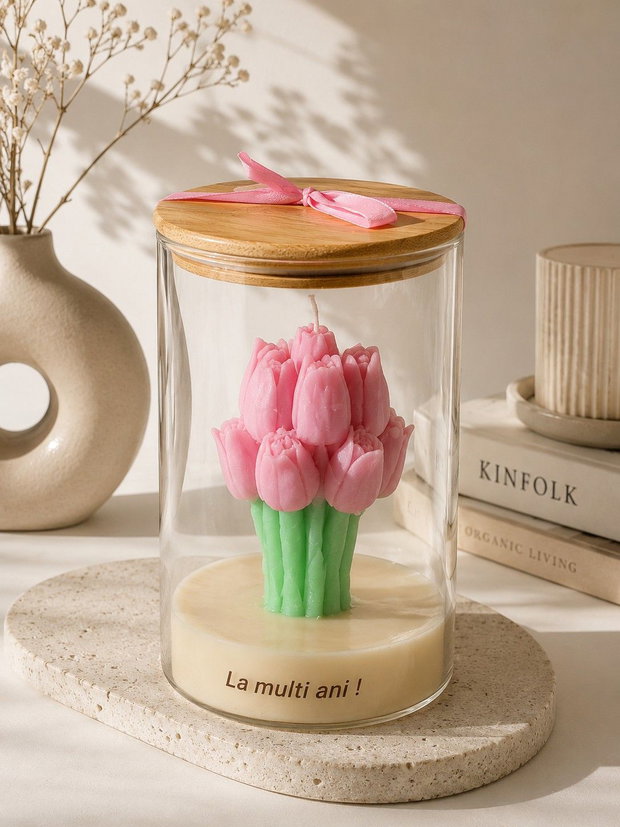 Petale Couture | Lumanare decorativa tip buchet de lalele din ceara naturala | Cadou personalizat elegant | Ambalaj cadou inclus