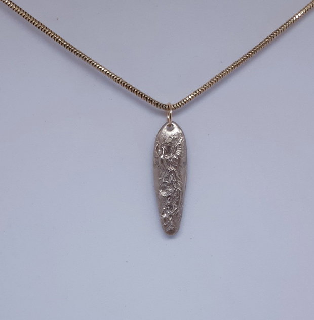 Pandantiv unicat din bronz, oval, cu un phoenix si zirconii galbene