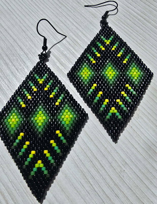Cercei Neon Garden cercei statement din mărgele Miyuki Delica