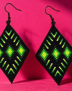 Cercei Neon Garden  cercei statement din mărgele Miyuki Delica