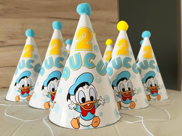 Coifuri Donald personalizate