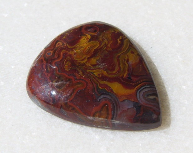 Cabochon pietersit aprox 30.5x26x6 mm