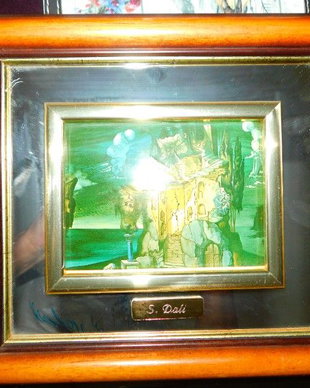 Reproducere   vintage Salvador Dali,  realizata in Italia,   rama, oglinda,  reproducerea pe metal, procedeu  deosebit