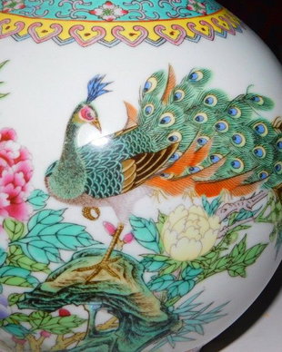 vaza original  China,  portelan pictat manual, interbelica,  spectaculoasa