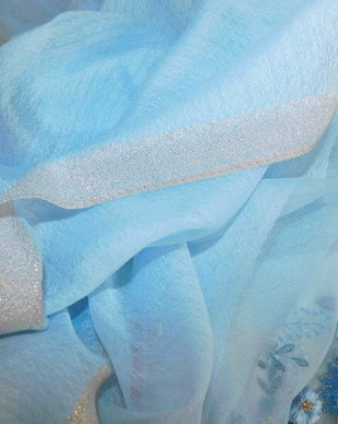 Esarfa noua lina extrafina cu matase naturala,  ceas nou cadou, broderie   la ambele capete